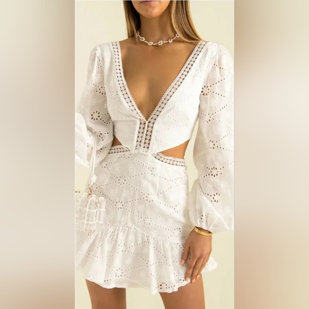 NWT Indikah Elegant White Eyelet Cut-Out Dress Size Large